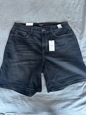 Judy Blue Size 3XL shorts